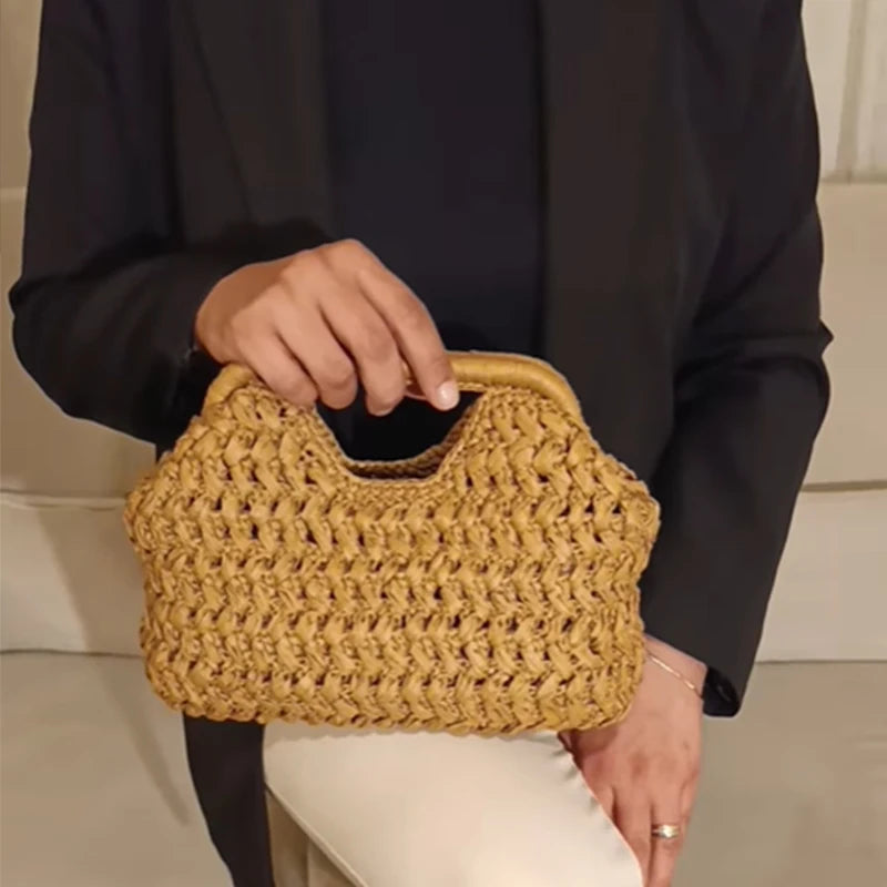 Women's Woven Straw Beach Bag
