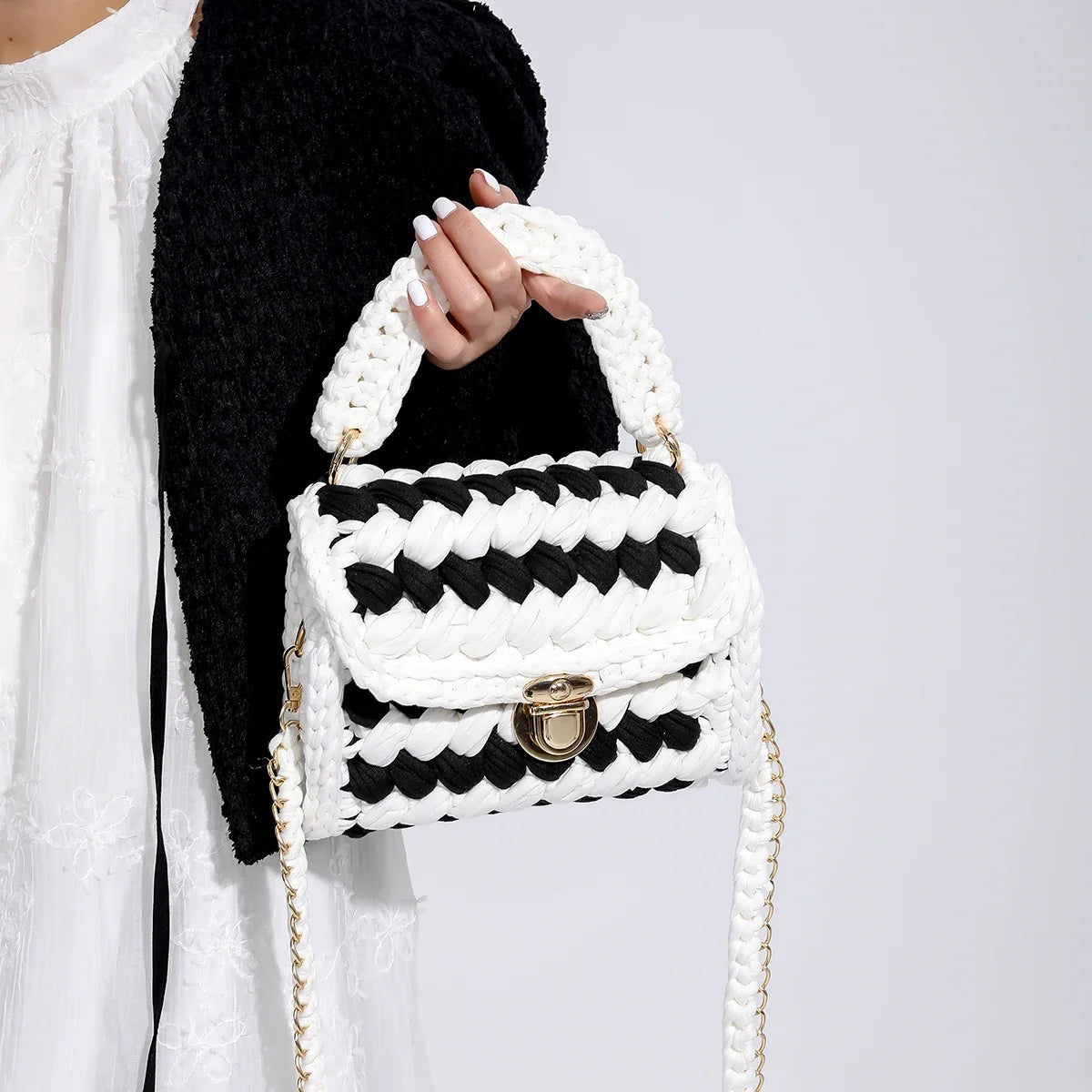Chunky Knit Crochet Shoulder Bag