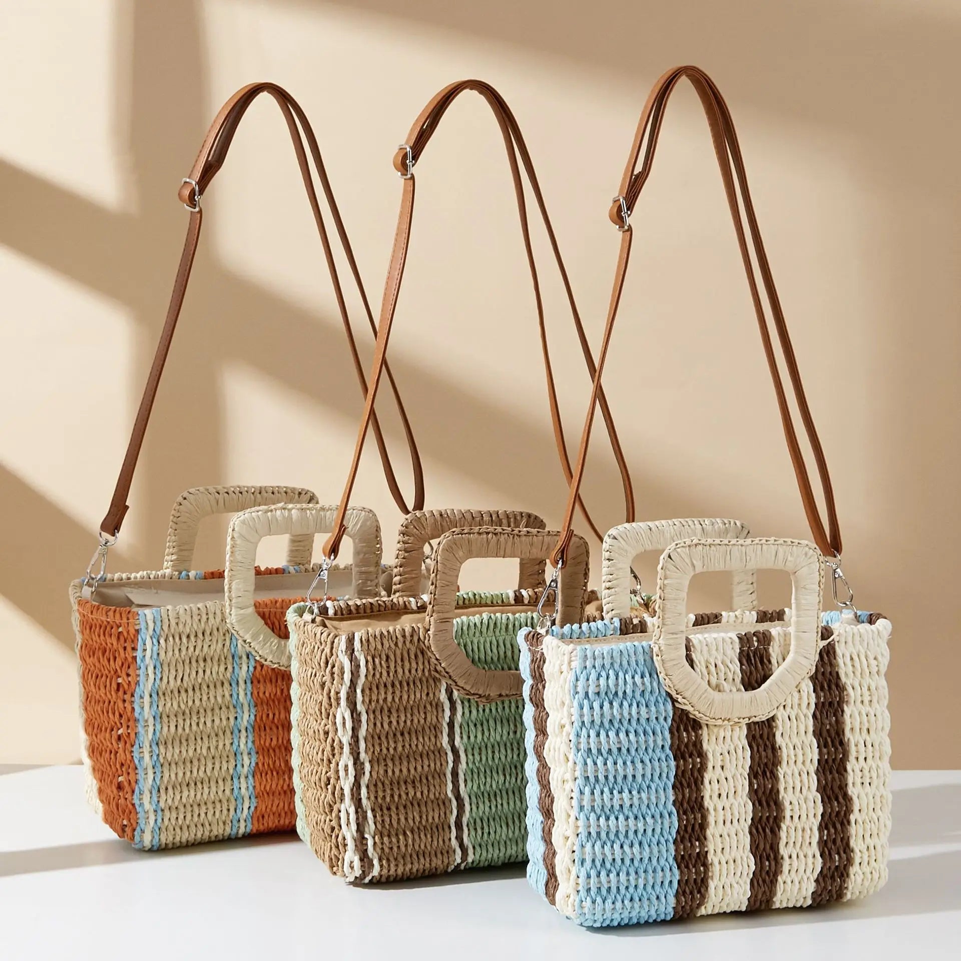 Soluna Woven Crossbody Tote